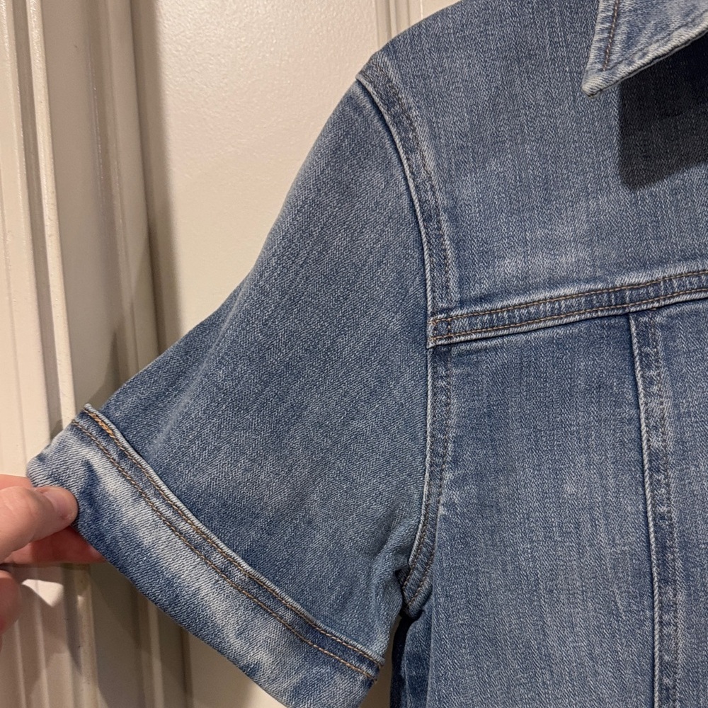 VENUS Blue Denim Button-Up Mini Dress NWT - Picture 4 of 7